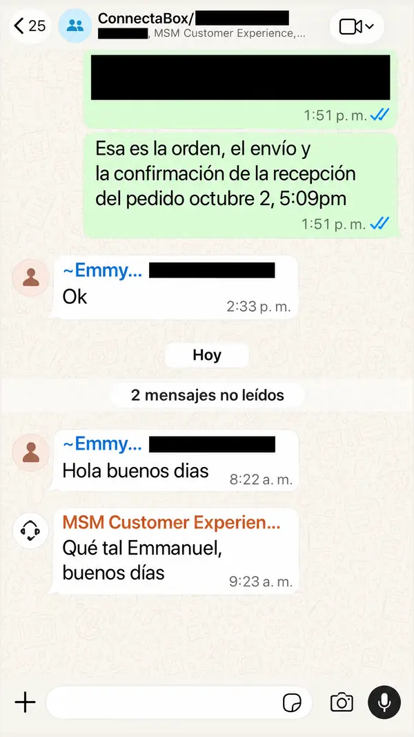 Conversación de WhatsApp con un cliente sobre el seguimiento de una entrega